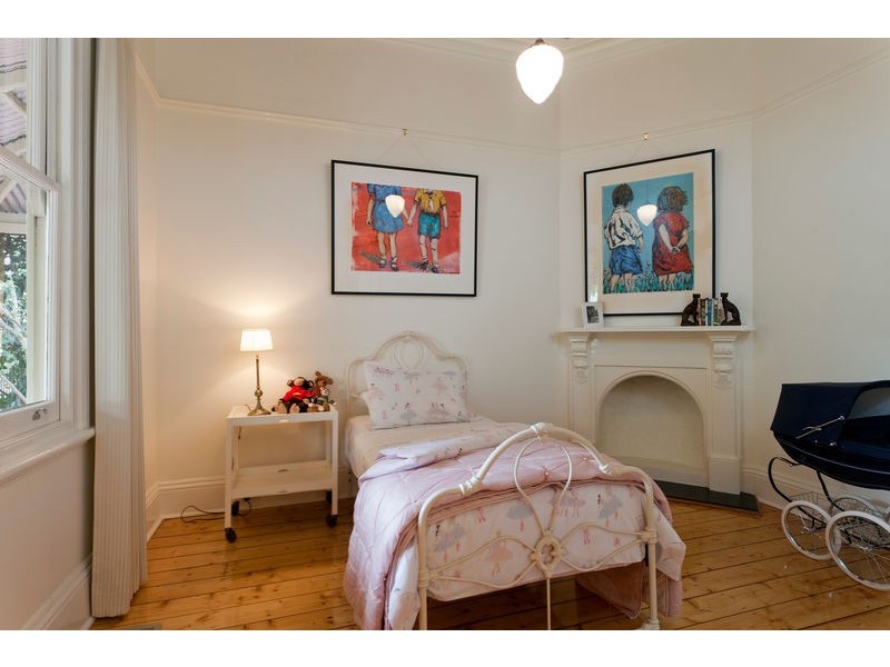 3 Brodie Street, Quarry Hill VIC 3550