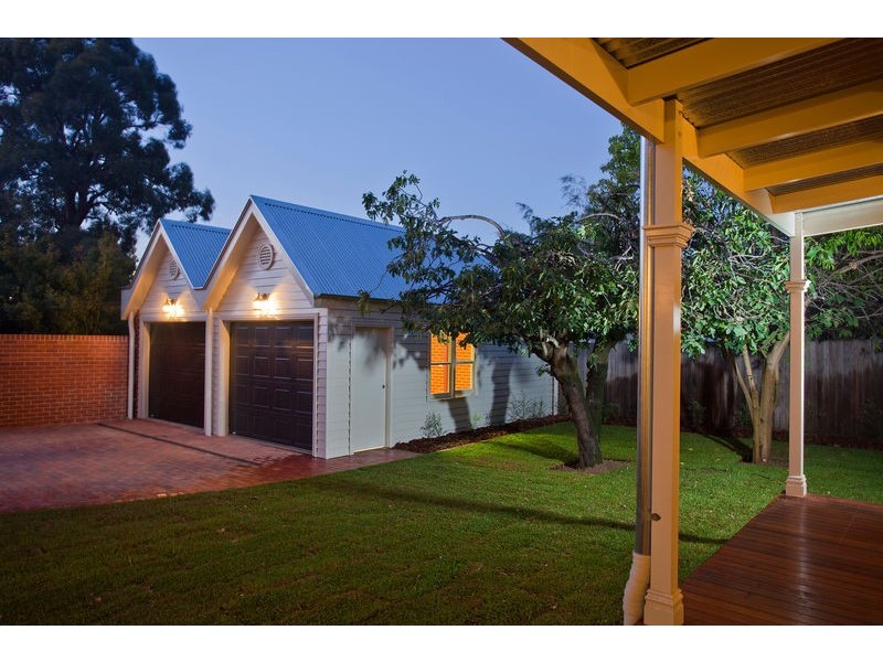 3 Brodie Street, Quarry Hill VIC 3550