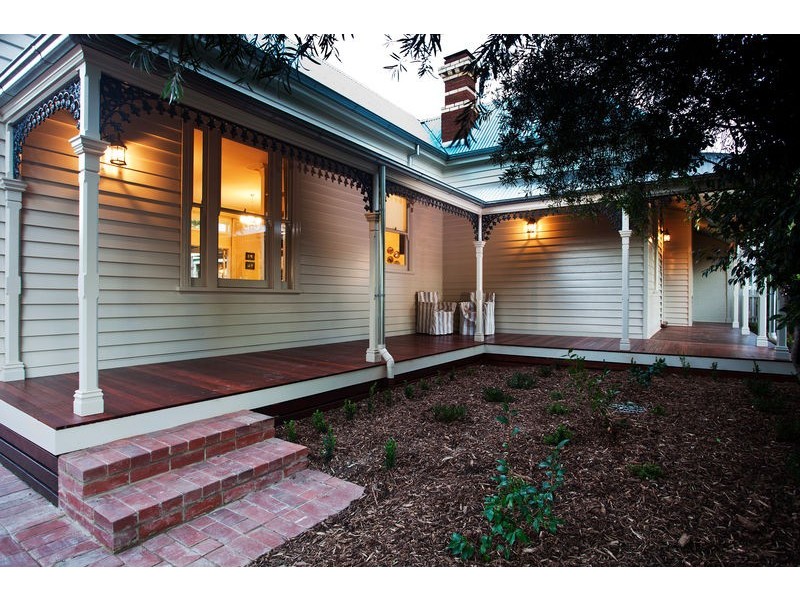 3 Brodie Street, Quarry Hill VIC 3550