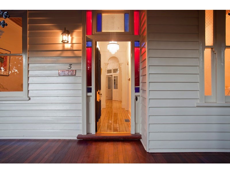 3 Brodie Street, Quarry Hill VIC 3550