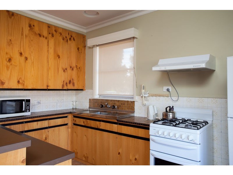 16 Kookaburra Avenue, North Bendigo VIC 3550