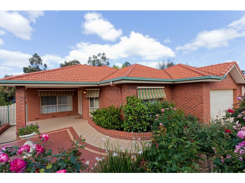 33 Butcher Street, Strathdale VIC 3550