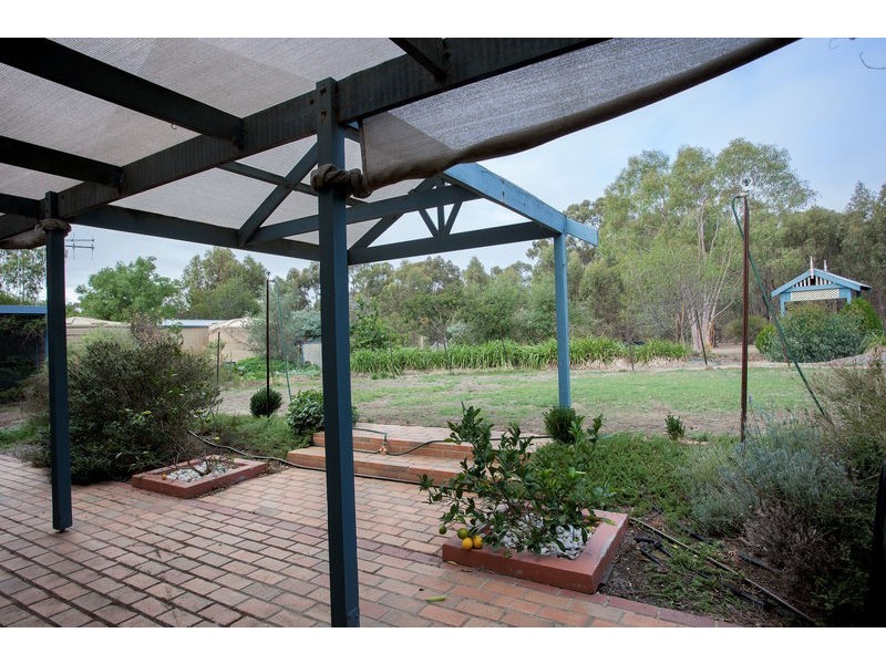 13 Leslie Place, Junortoun VIC 3551