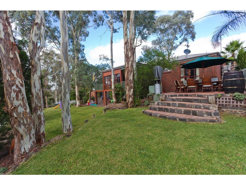 28 Magellan Crescent, Kangaroo Flat VIC 3555