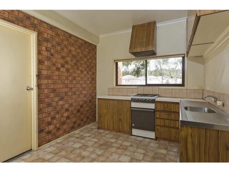 33 Specimen Hill Road, Golden Square VIC 3555