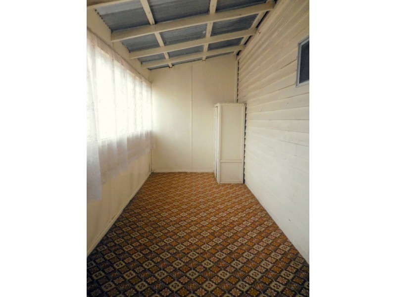 2 Station Street, Kangaroo Flat VIC 3555