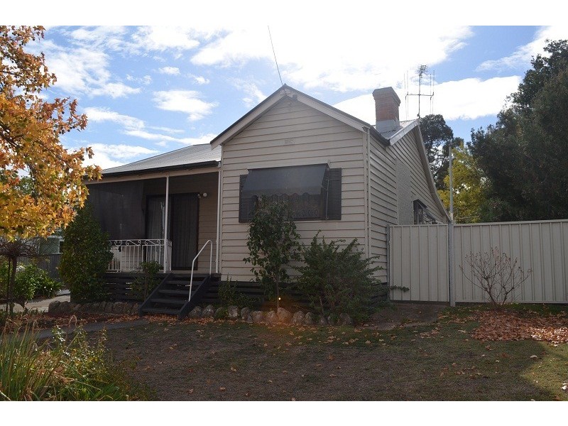 115 St Aidans Road, Kennington VIC 3550