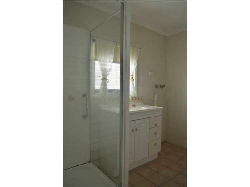 115 St Aidans Road, Kennington VIC 3550