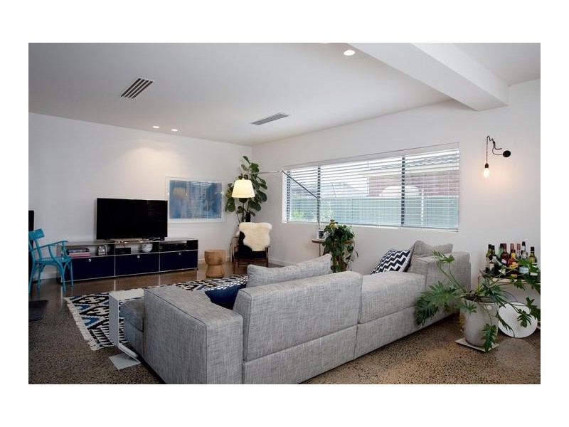 9 Rathlin Avenue, Junortoun VIC 3551