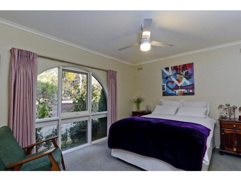 69 Schumakers Lane, Maiden Gully VIC 3551