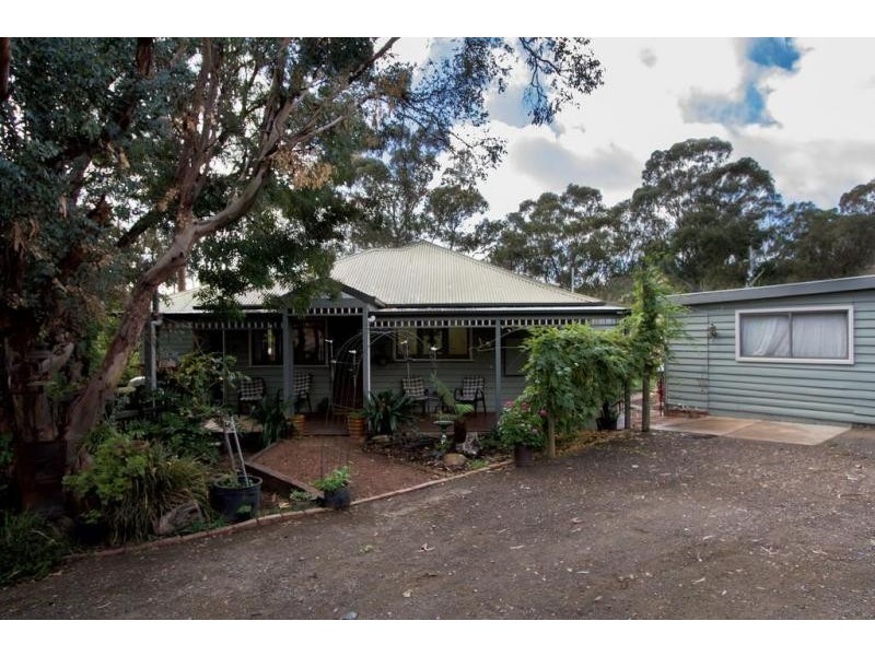 61 Phillis Street, Kangaroo Flat VIC 3555