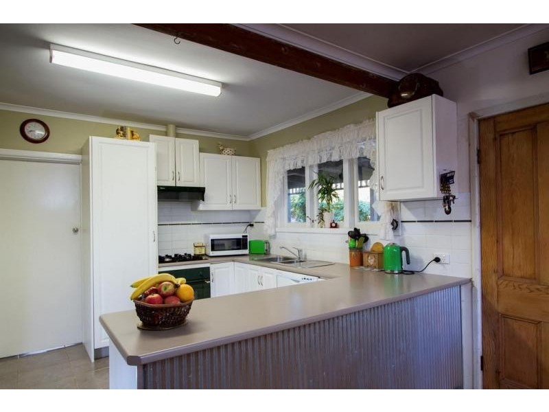 61 Phillis Street, Kangaroo Flat VIC 3555