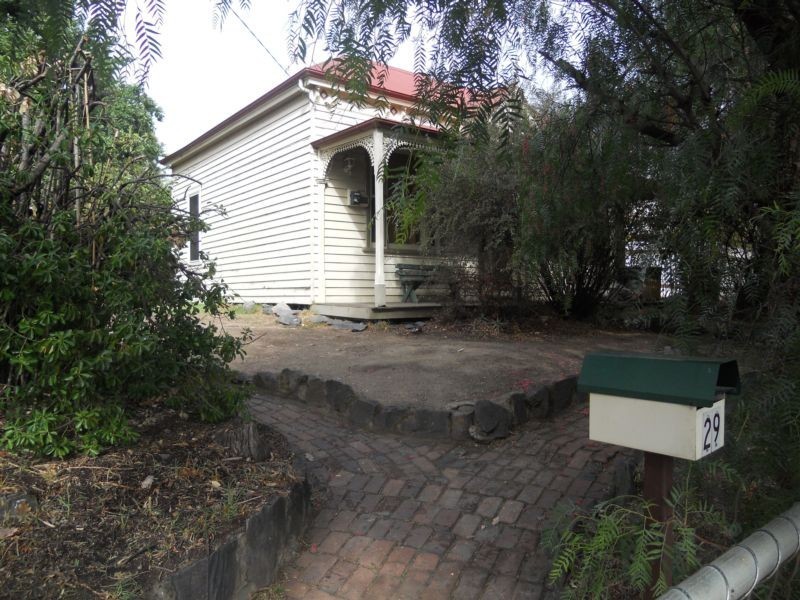 29 Marong Road, Bendigo VIC 3550