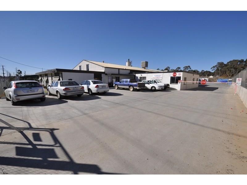 159-161 Allingham Street, Golden Square VIC 3555