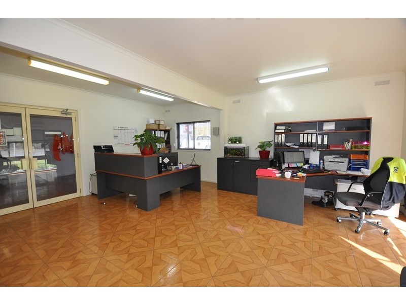 159-161 Allingham Street, Golden Square VIC 3555