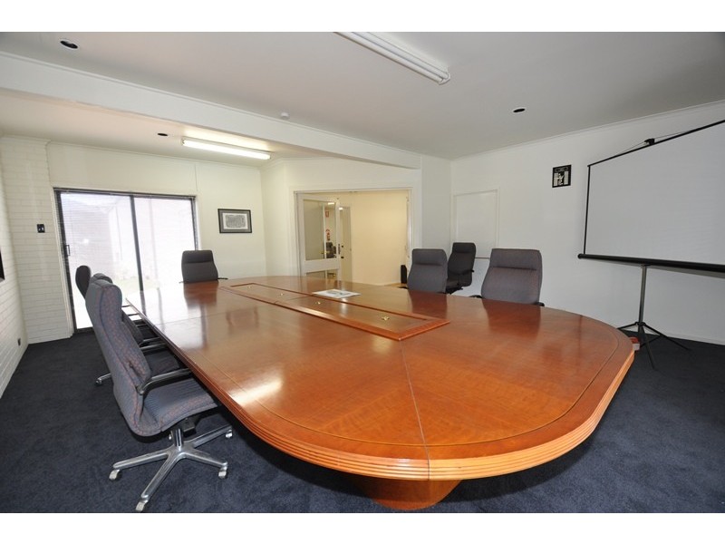 159-161 Allingham Street, Golden Square VIC 3555