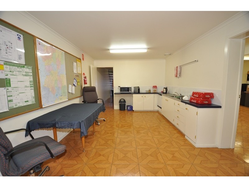 159-161 Allingham Street, Golden Square VIC 3555