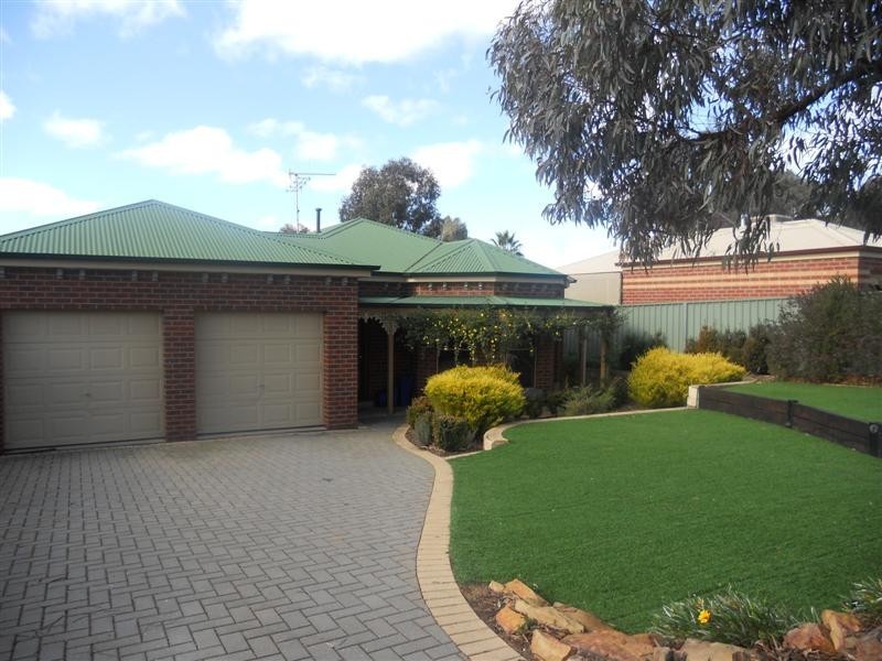 3 Shelley Street, Spring Gully VIC 3550