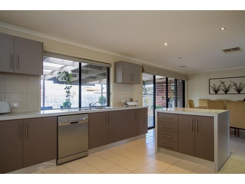 28 Lower Beckhams Road, Maiden Gully VIC 3551