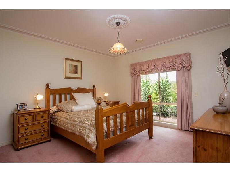 7 Conboy Court, Ascot VIC 3551