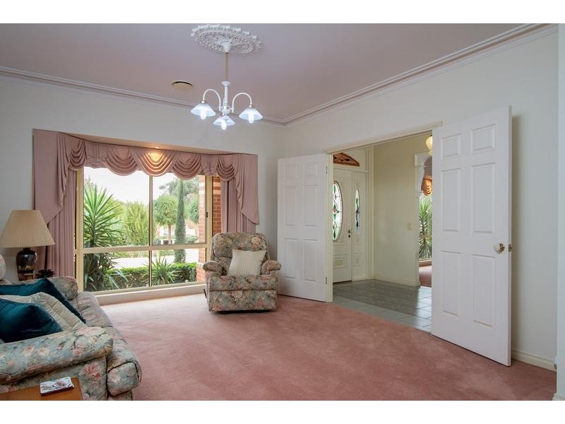 7 Conboy Court, Ascot VIC 3551