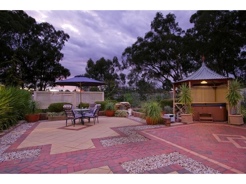 7 Conboy Court, Ascot VIC 3551