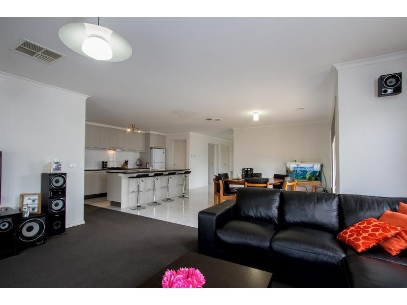 29 Elandra Drive, Ascot VIC 3551