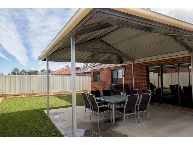 29 Elandra Drive, Ascot VIC 3551