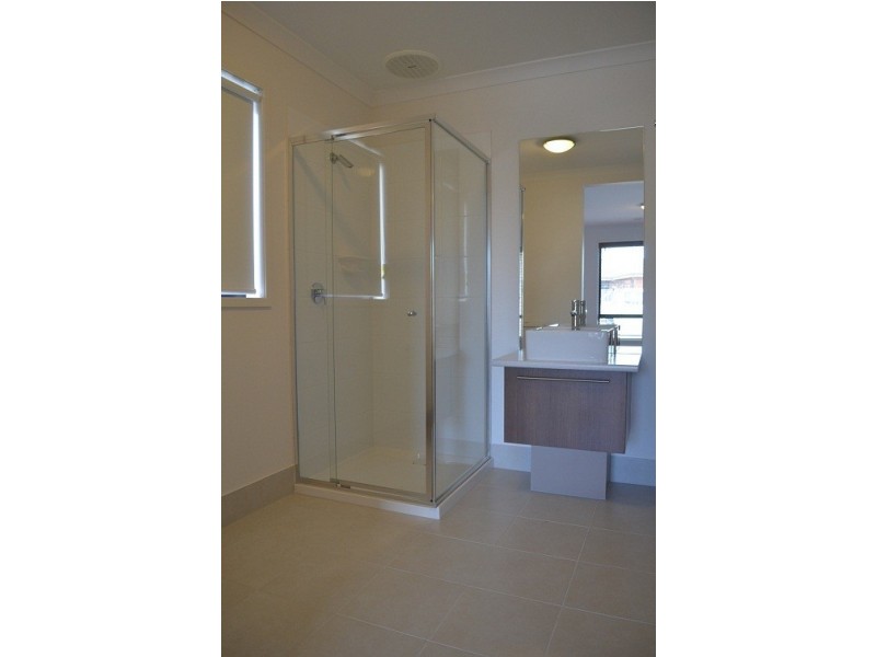 75 Kingston Drive, Eaglehawk VIC 3556