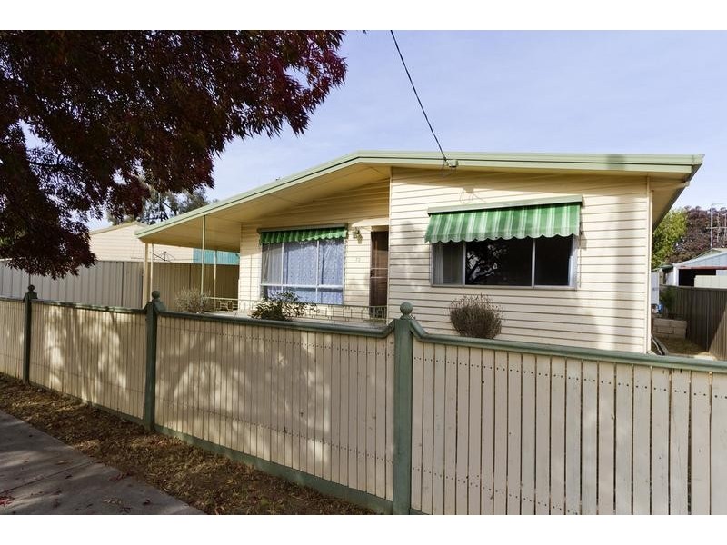 72 Strickland Road, East Bendigo VIC 3550