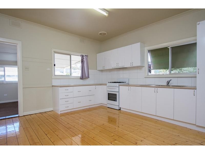 5 Gundry Street, Long Gully VIC 3550