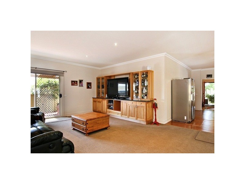 6 McMillan Street, Kennington VIC 3550