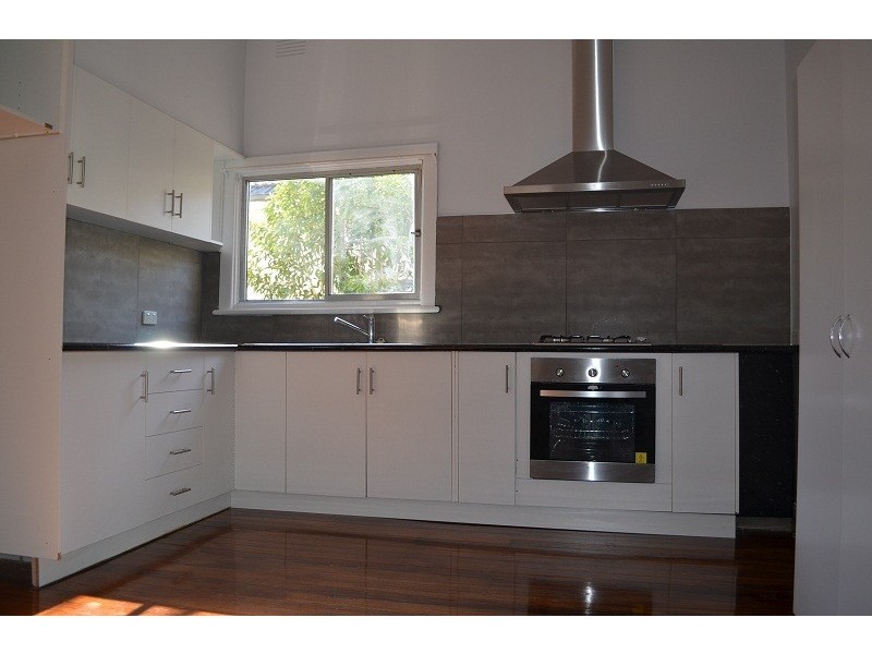 165 Neale Street, Flora Hill VIC 3550