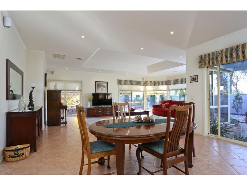 36 Marnie Road, Kennington VIC 3550