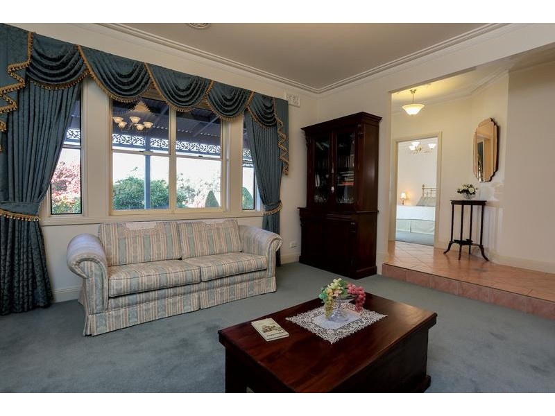 36 Marnie Road, Kennington VIC 3550