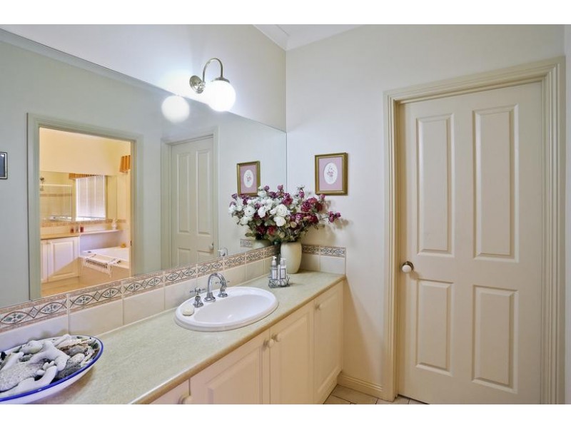 36 Marnie Road, Kennington VIC 3550