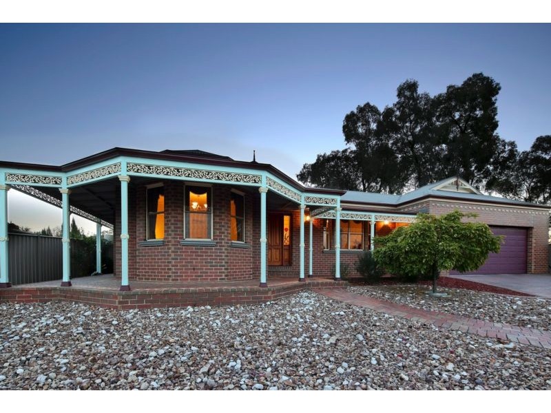 36 Marnie Road, Kennington VIC 3550