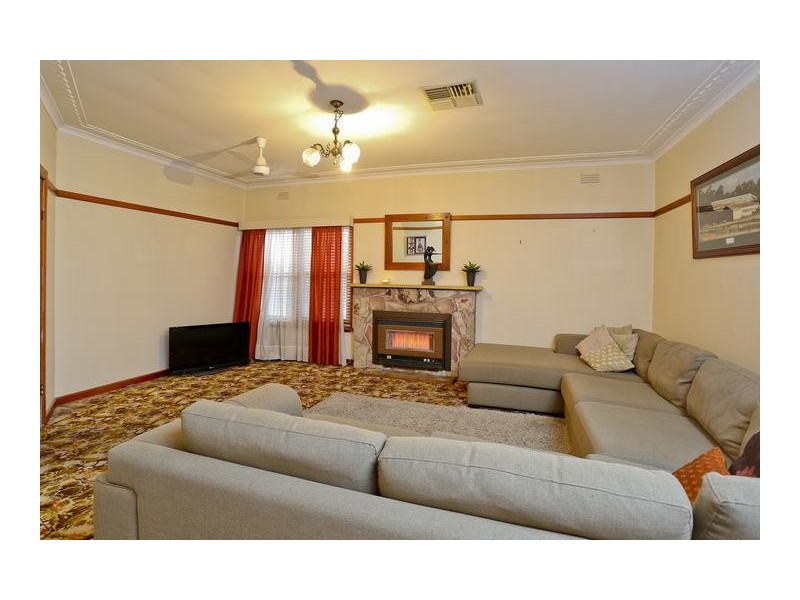 28 Somerville Street, Flora Hill VIC 3550