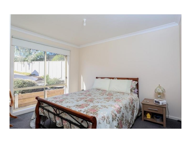 3/28A Church Street, Kangaroo Flat VIC 3555