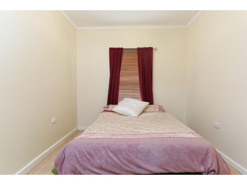 2 Knape Street, Long Gully VIC 3550