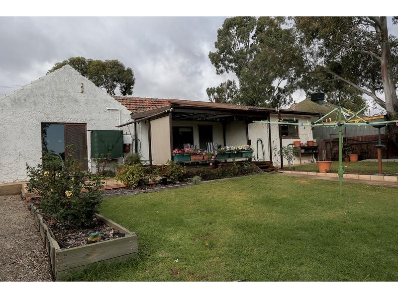 14 Watson Avenue, Eaglehawk VIC 3556