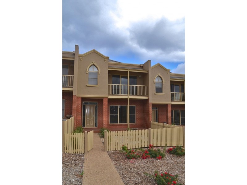 11/190 St Aidans Road, Kennington VIC 3550
