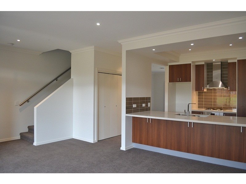 11/190 St Aidans Road, Kennington VIC 3550