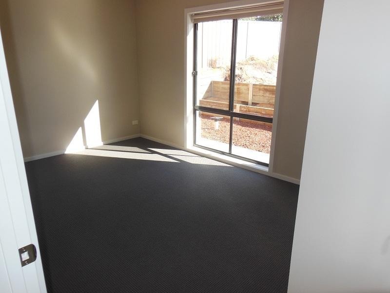 19 Londonderry Way, Epsom VIC 3551