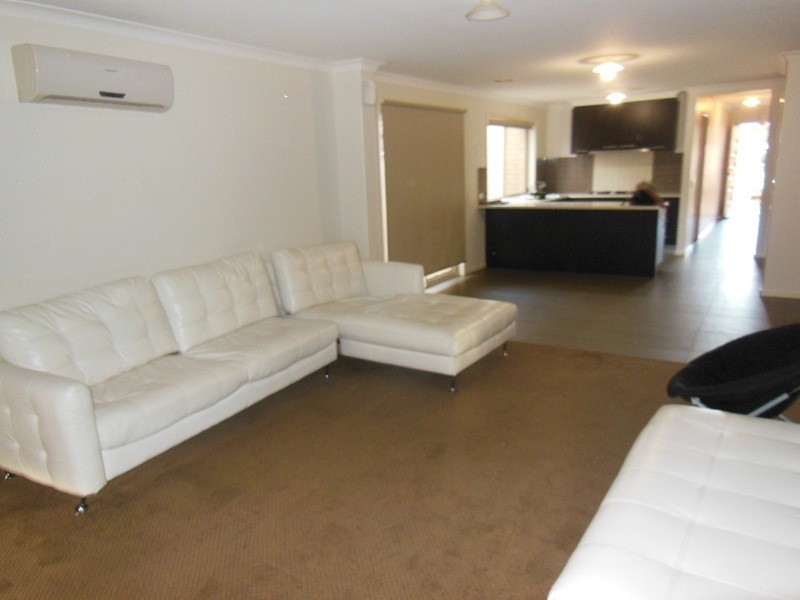 10 Sheard Street, California Gully VIC 3556