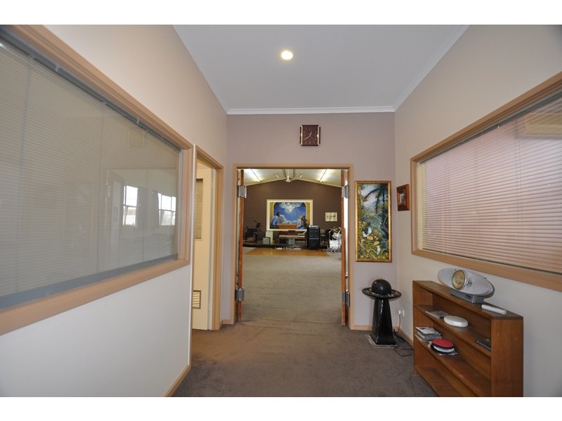 9 Violet Street, Bendigo VIC 3550