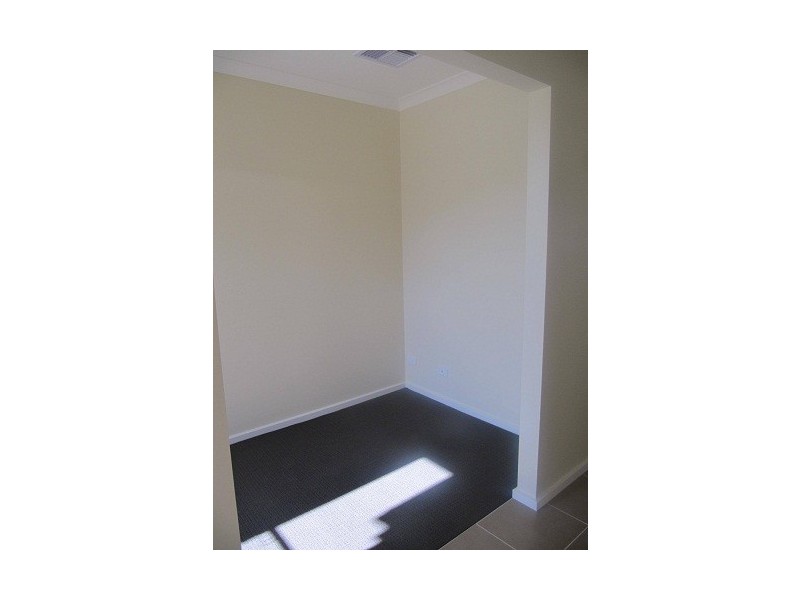 9 Riversdale Avenue, Eaglehawk VIC 3556