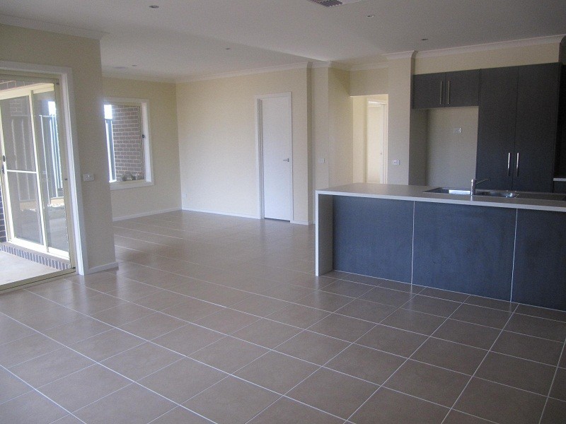 9 Riversdale Avenue, Eaglehawk VIC 3556