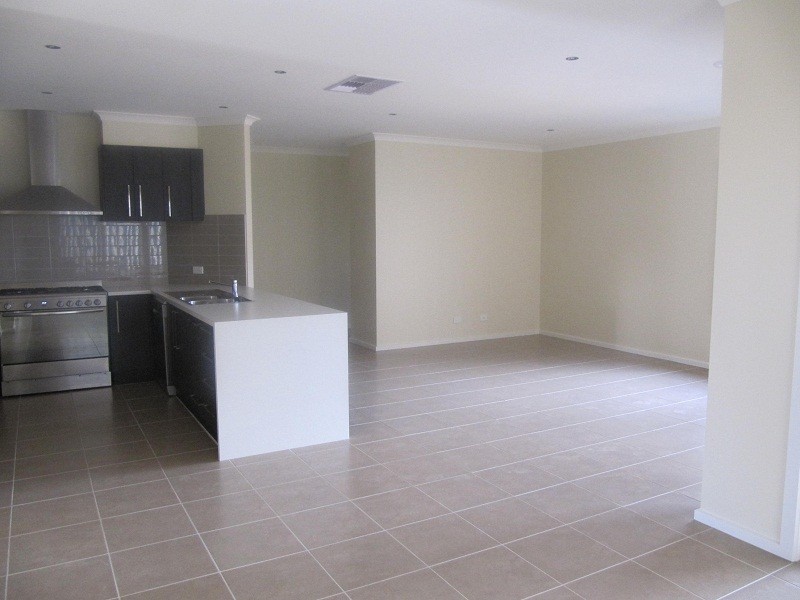 9 Riversdale Avenue, Eaglehawk VIC 3556