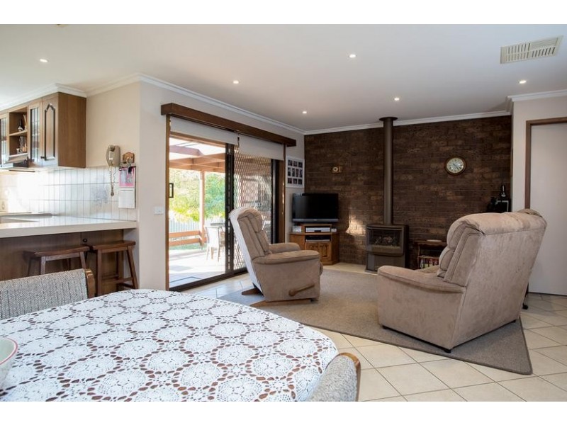 20 Balmoral Drive, Golden Square VIC 3555